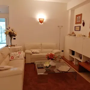 Casa Lauretta - Terrazza - Garage Wifi E Bici Gratuite Holiday home