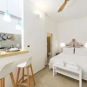 Don Giuliano Centro Apartment