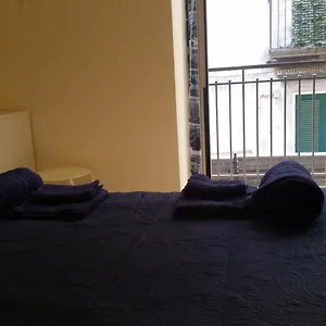  Bed & Breakfast Residenza Il Castello Italia