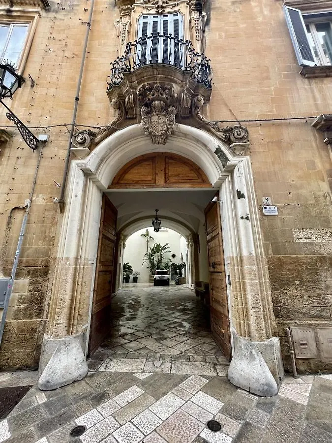 4 Balconi Rooms- Dimora Arditi B&B Lecce
