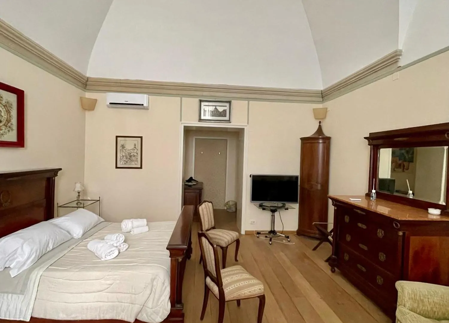 Bed & Breakfast 4 Balconi Rooms- Dimora Arditi B&B Lecce